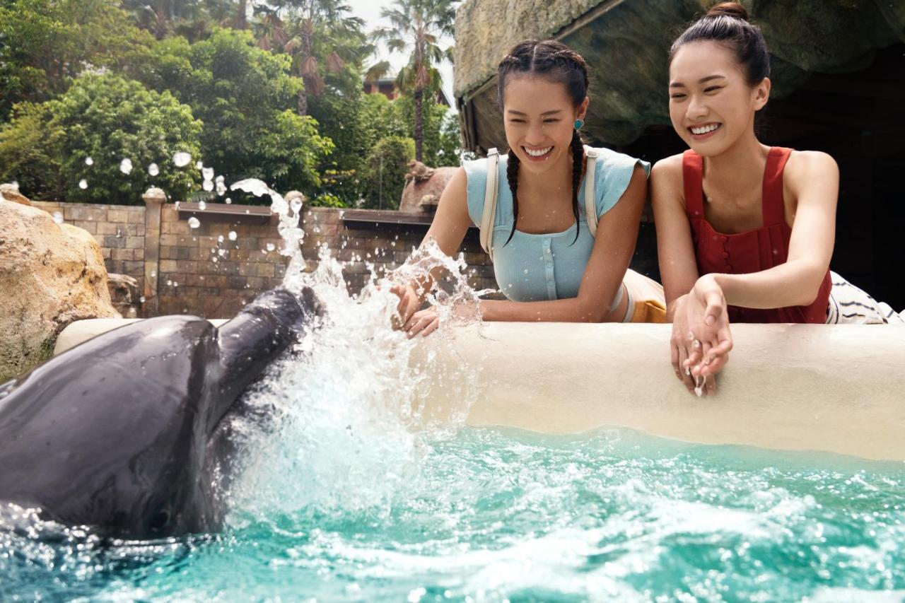 Resorts World Sentosa - Hotel Singapore Exterior foto Dolphin Cove