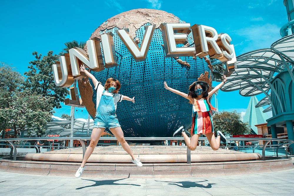 Resorts World Sentosa - Hotel Singapore Exterior foto Universal Studios Singapore